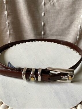 Brighton’s genuine Brown Leather Belt with Silver & Gold Tone Buckle 30”